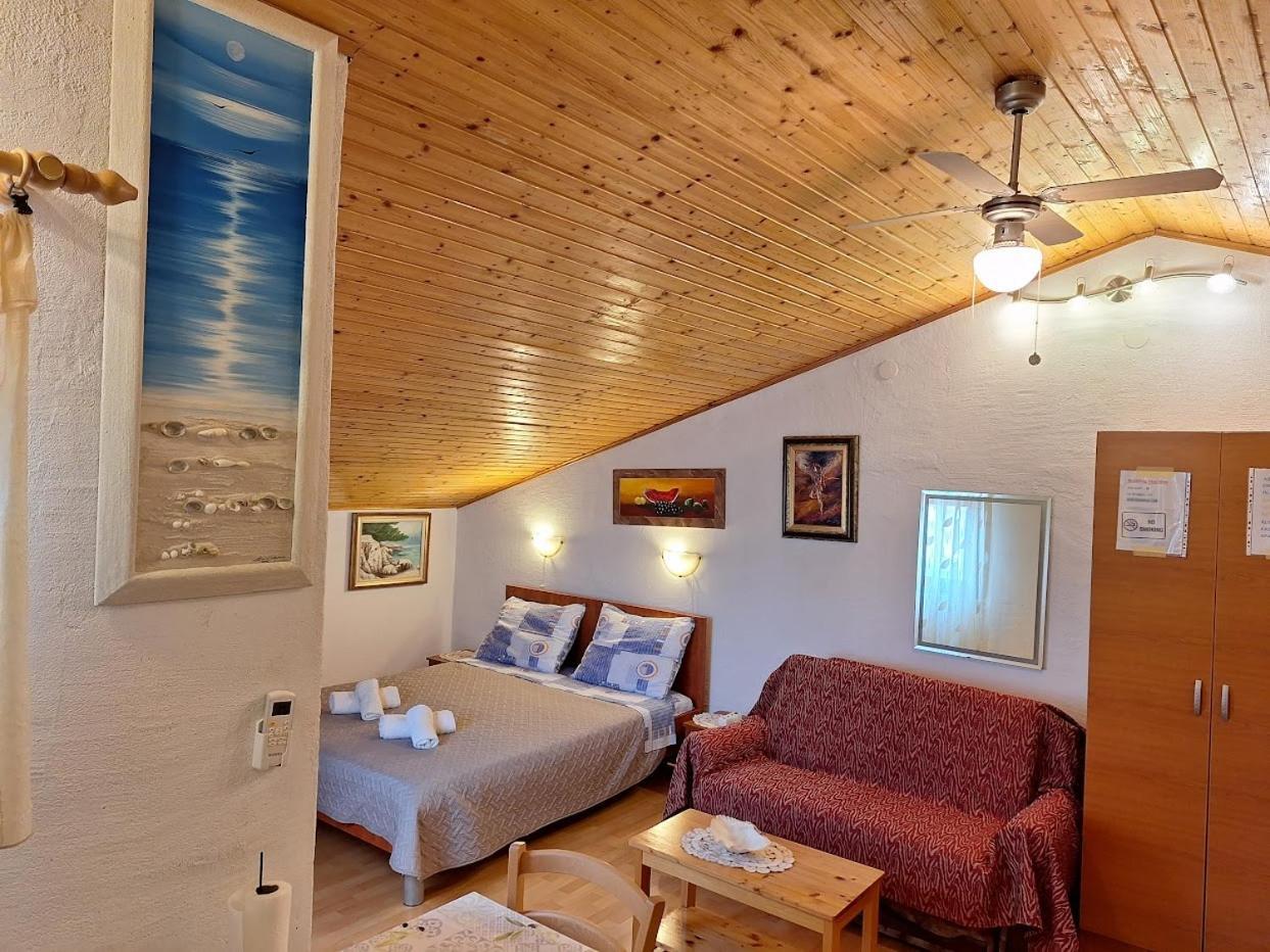 Apartments Alex Rovinj Room photo